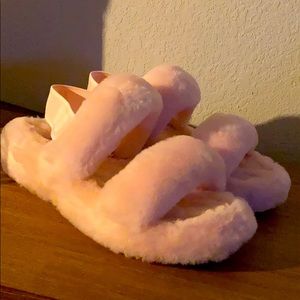 UGG Yeah Fluff Slippers